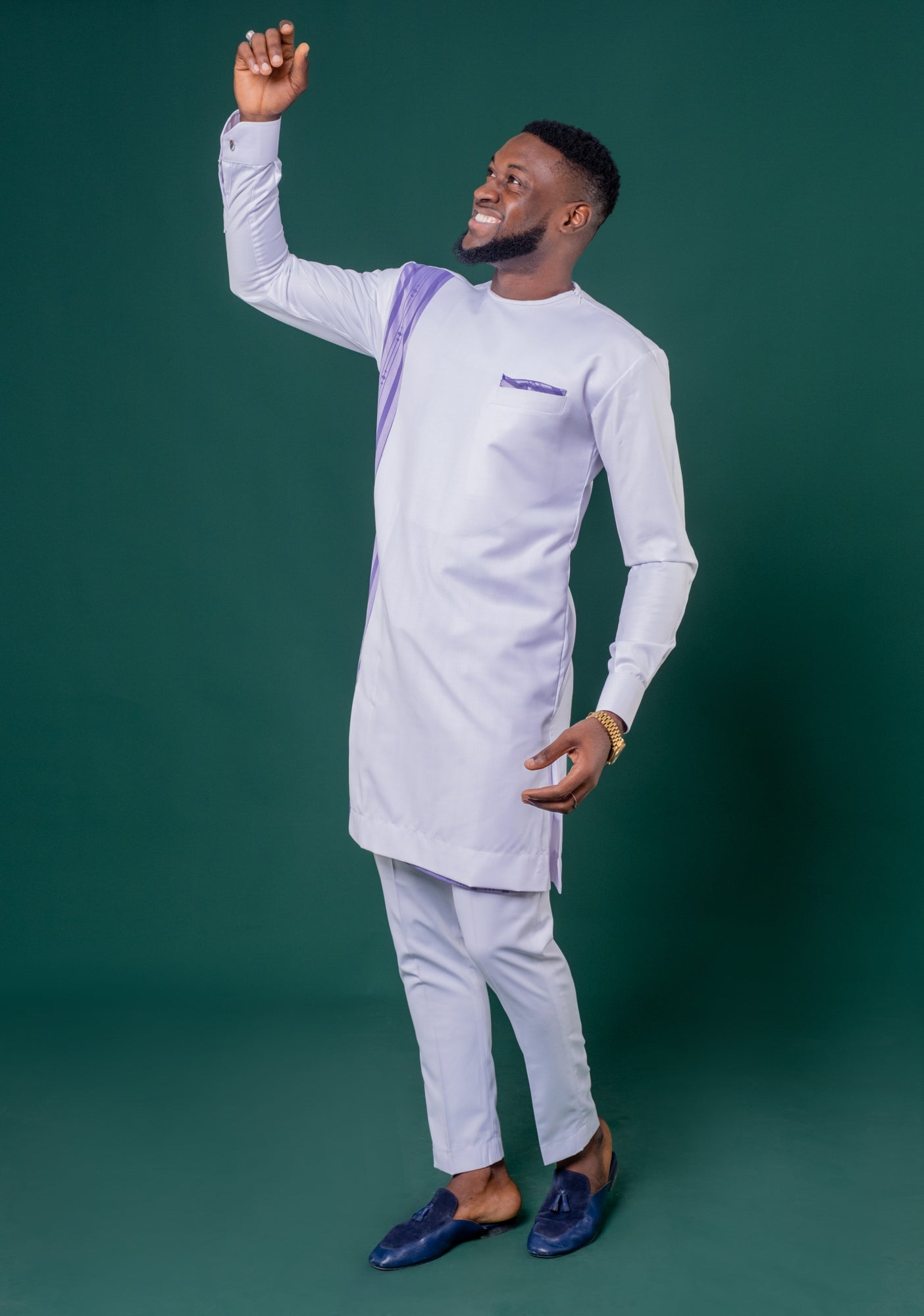 Tenue  ABBAS – Élégance Moderne & Style Distinctif