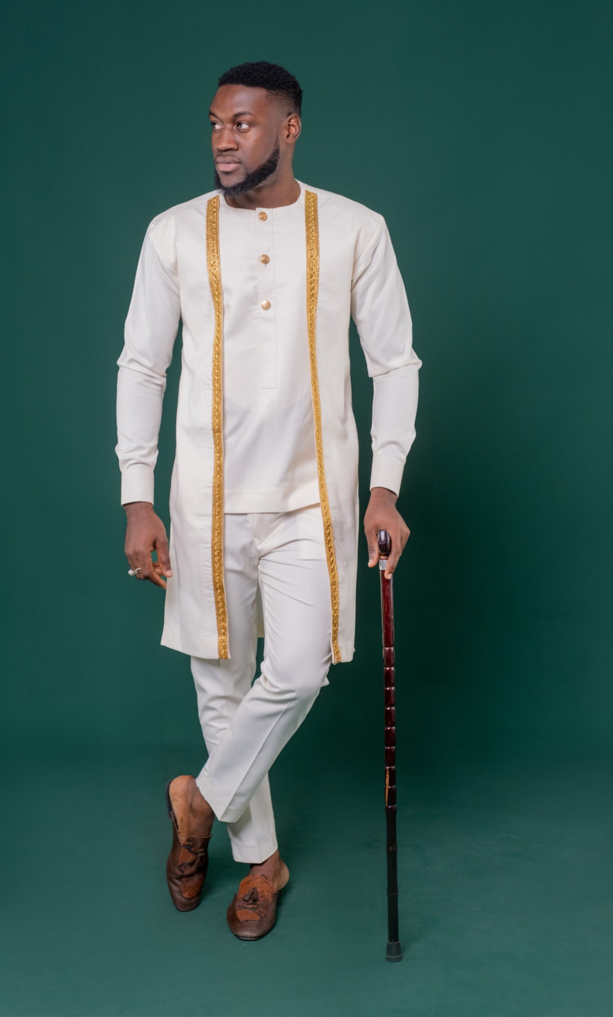 Tenue ANAS - Élégance & Style incontournable