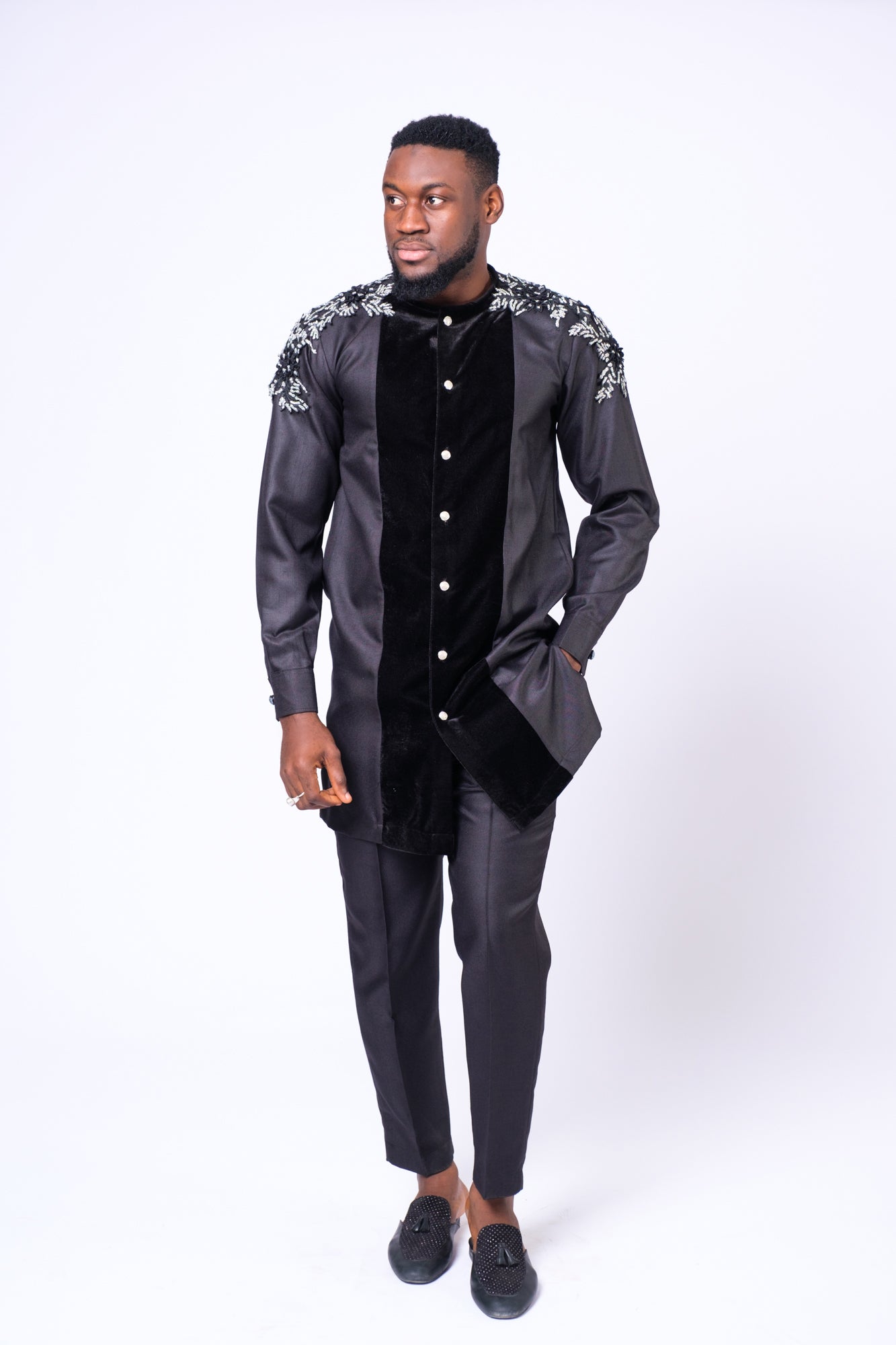 Tenue KING - Royal & Majestueuse pour Hommes d’Exception