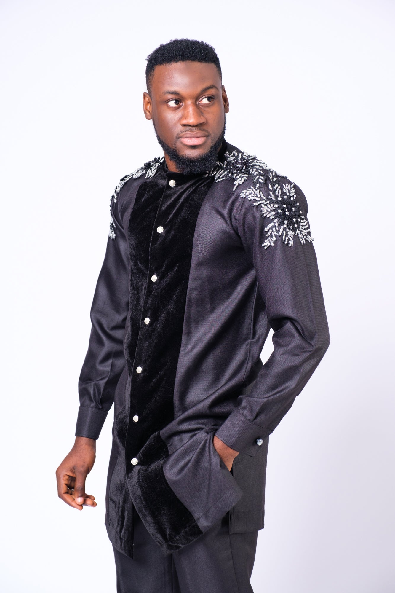 Tenue KING - Royal & Majestueuse pour Hommes d’Exception