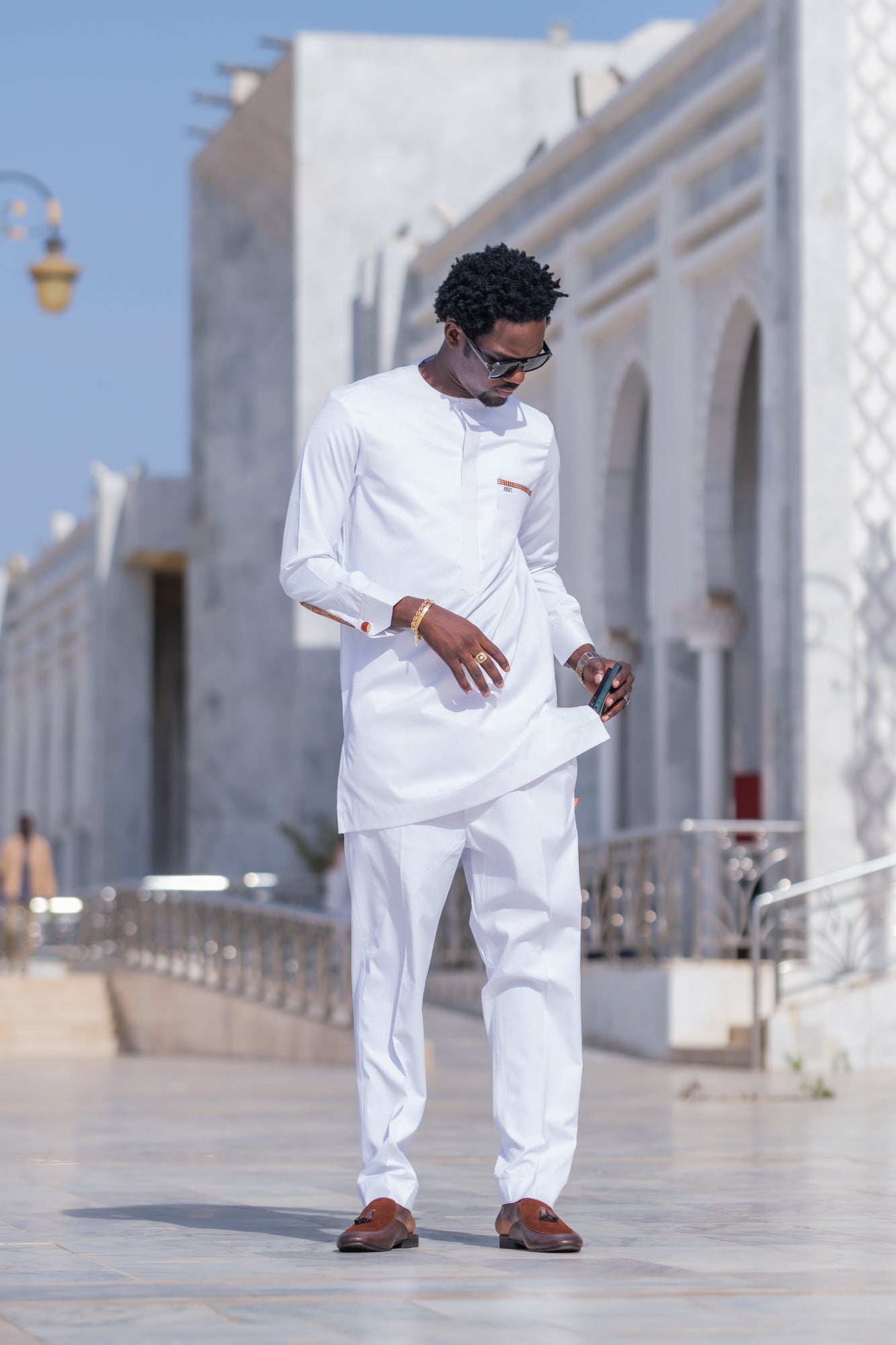 Tenue IGO blanc - Moderne