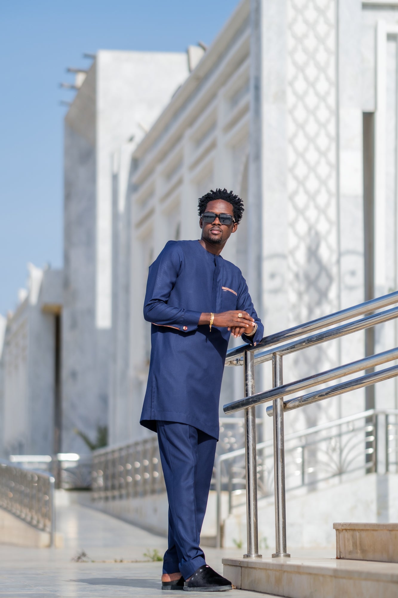 Tenue IGO bleu nuit - Moderne