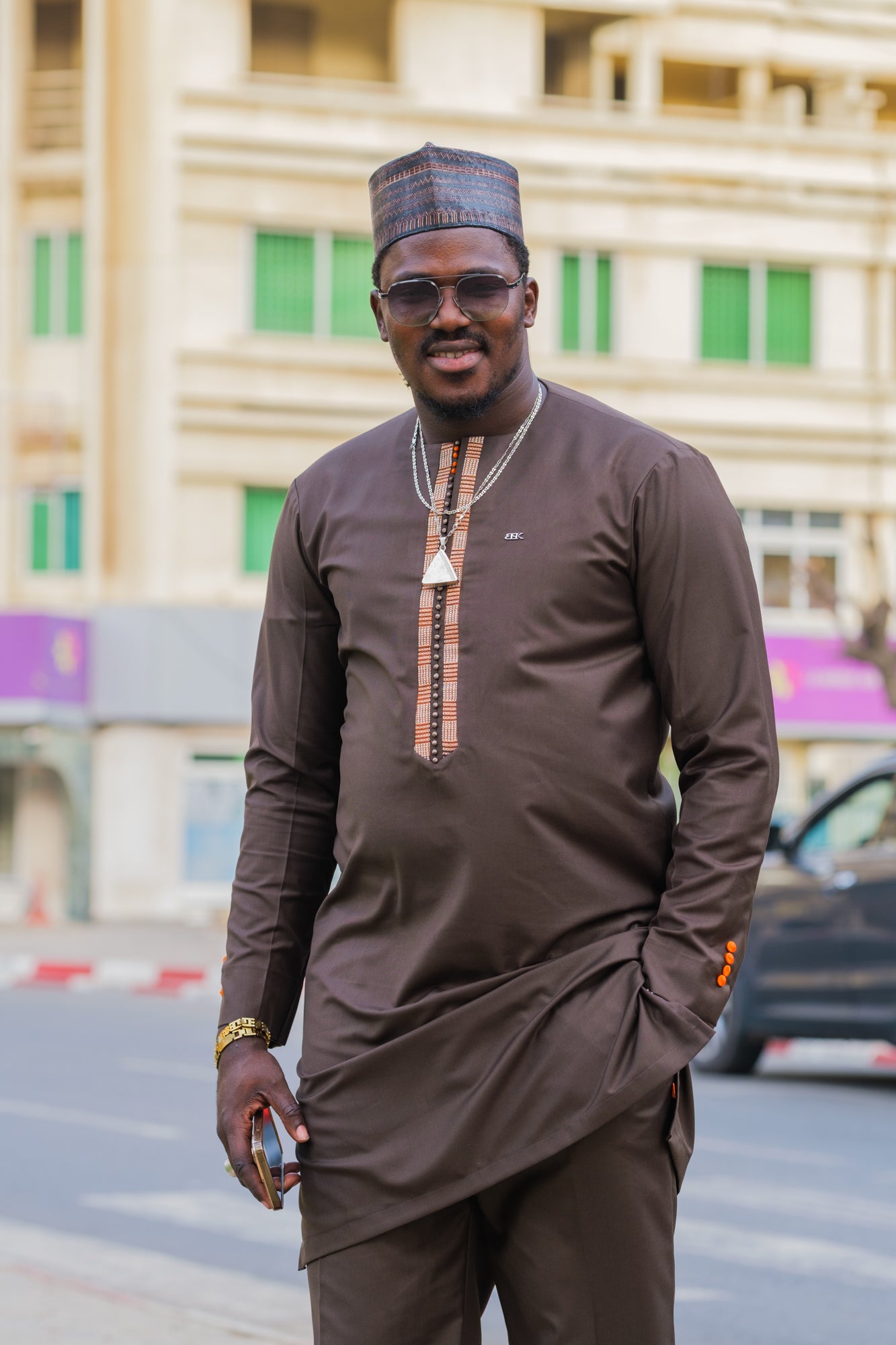 Tenue HAMET marron - Élégance Traditionnelle